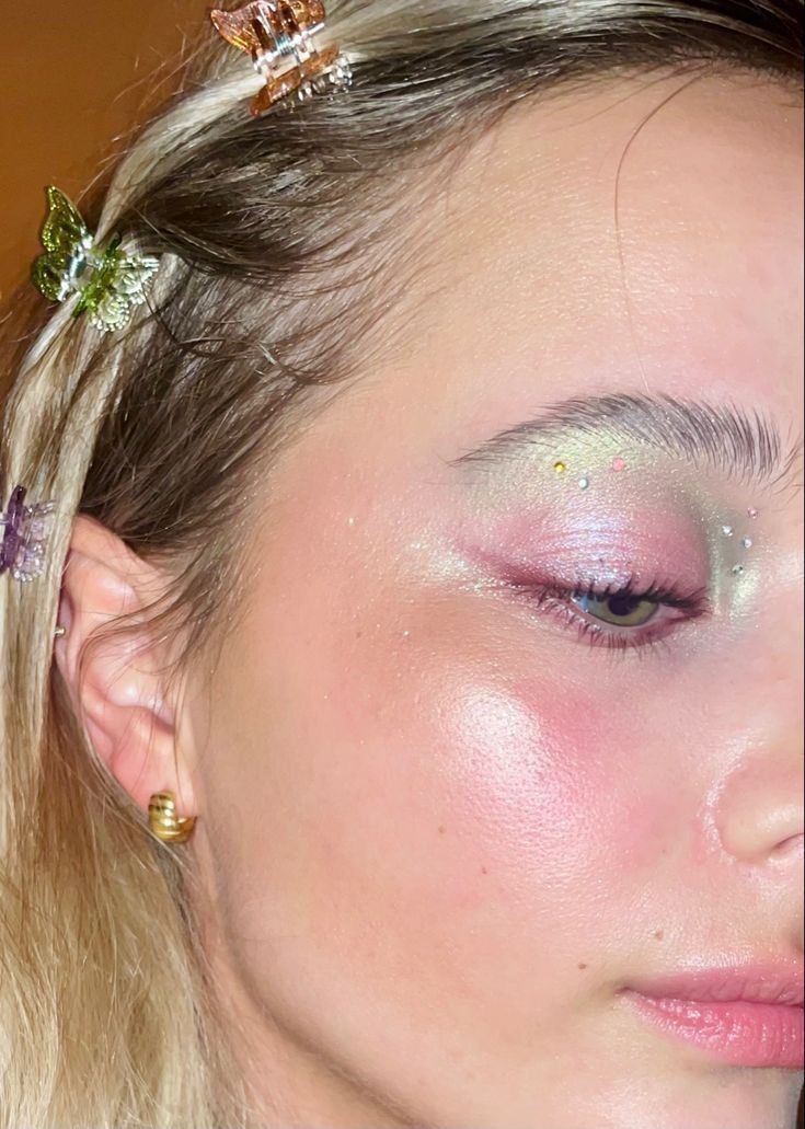 pastel eyes