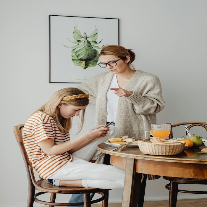 snooping parents