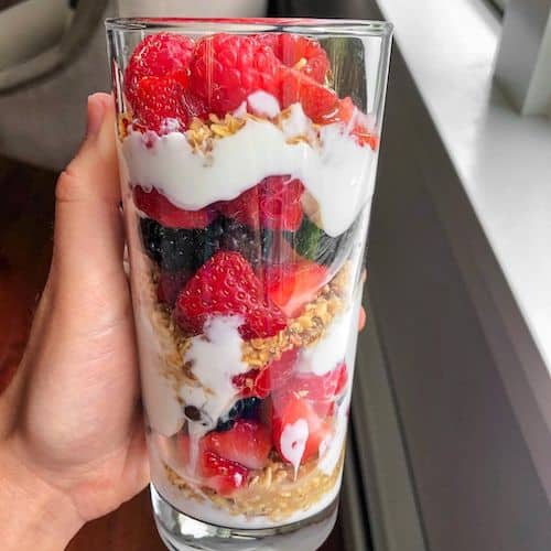 yummyschoollunchinspoyogurtparfait