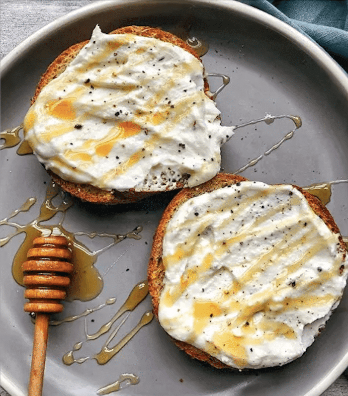 ricottahoneybread