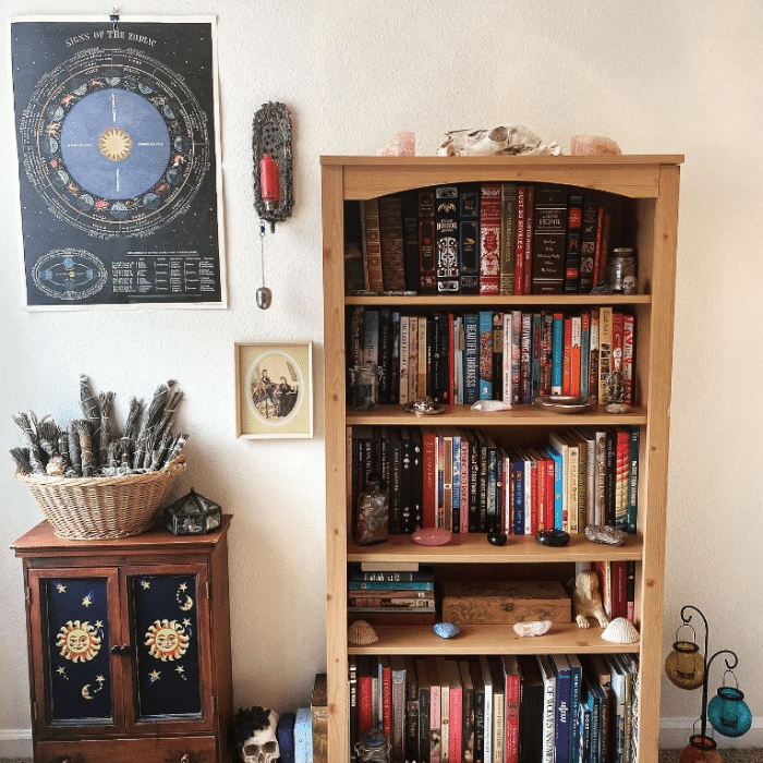 whimsigothicroominspo